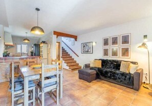 Televisor intel·ligent i llar de foc 