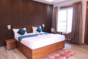 Deluxe Room, Mountain View | Free WiFi, bed sheets - The Hoften Snowia Luxury Stay Near Bhalugarh Waterfall (Dhari)