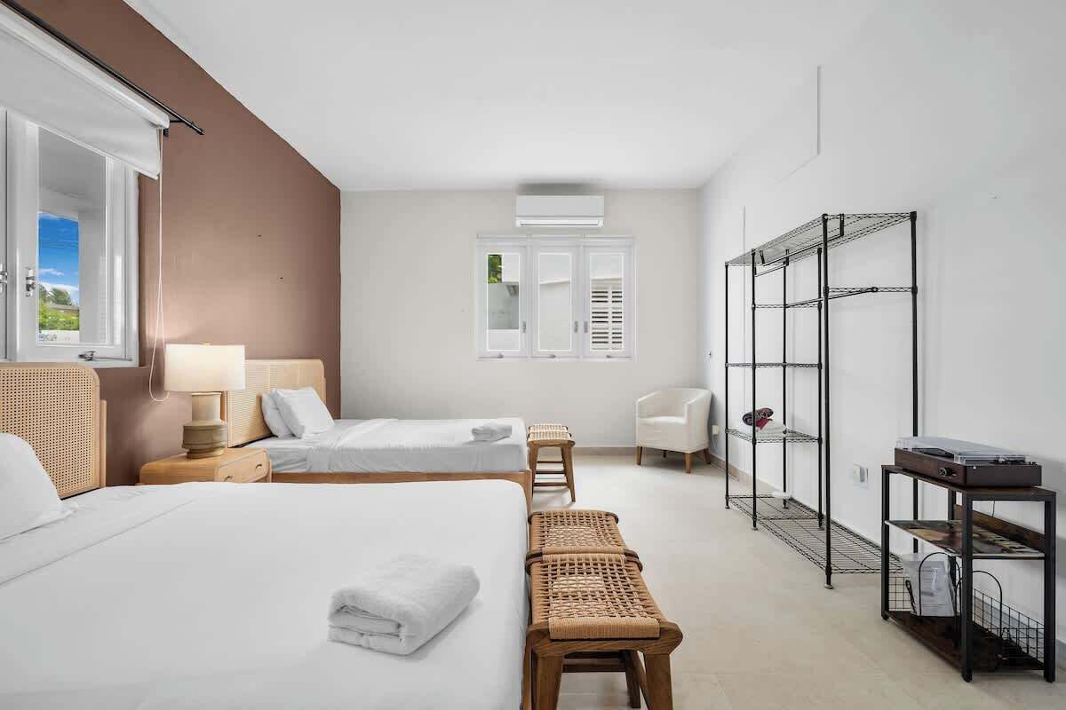 3 bedrooms, iron/ironing board, travel crib, free WiFi