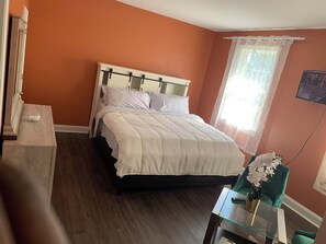 1 bedroom, iron/ironing board, WiFi, bed sheets