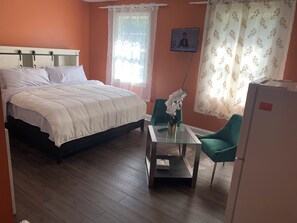 1 bedroom, iron/ironing board, WiFi, bed sheets