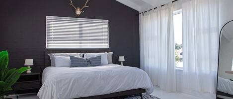 1 bedroom, desk, iron/ironing board, free WiFi