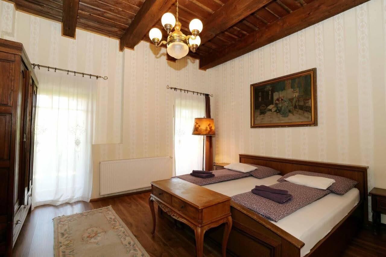 9 Schlafzimmer, Zimmersafe, kostenloses WLAN, Bettwäsche