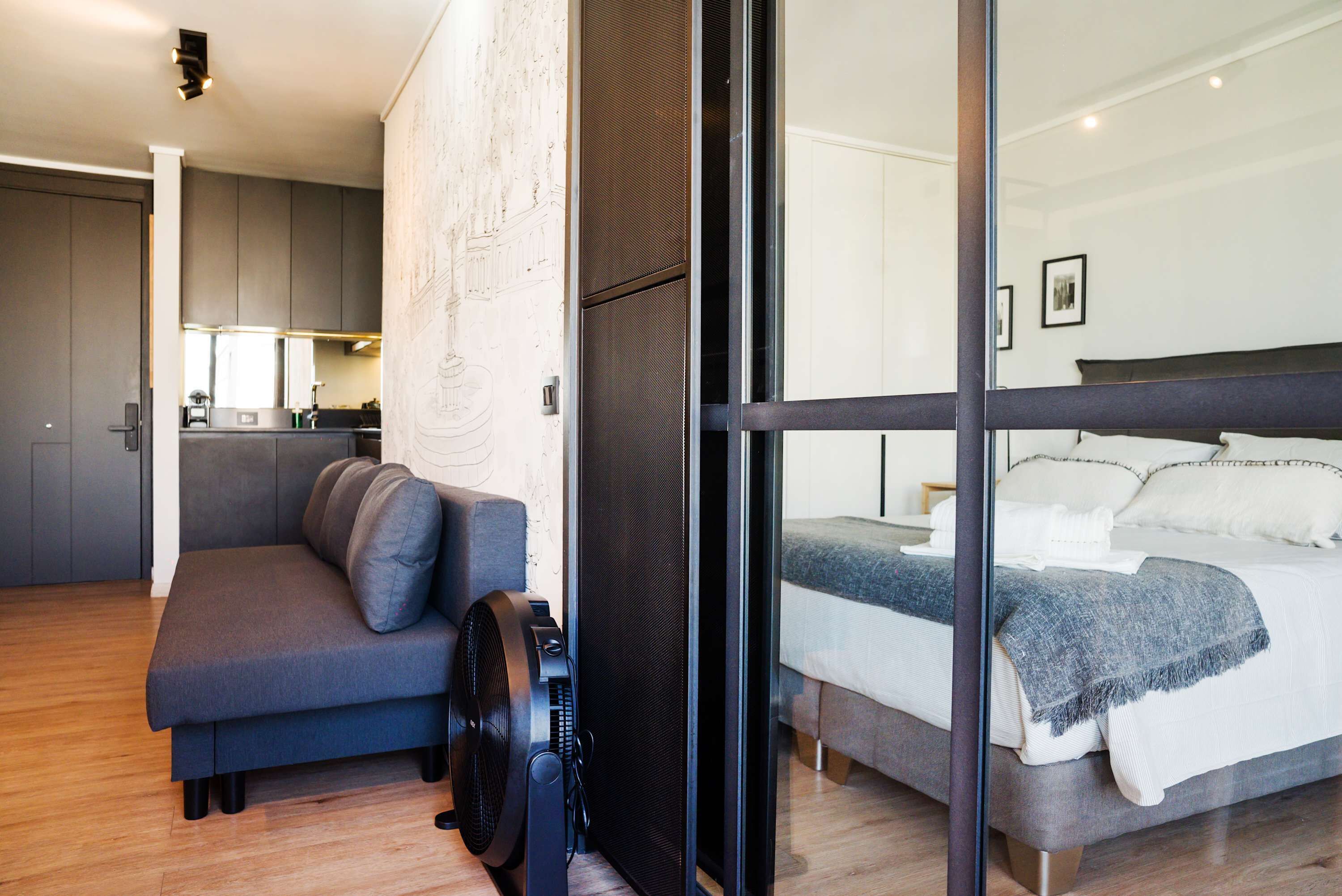 1 間睡房、書桌、熨斗/熨衫板、Wi-Fi