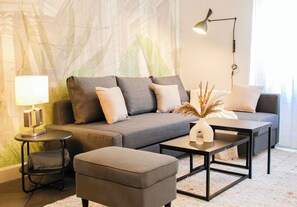 Smart TV - 50 m from the metro station - 20 minutes walk from the Colosseum -RomeCentralHouse (Roma)