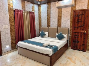 Double Room | Free WiFi