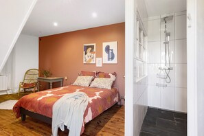 WiFi, bed sheets - Bed and Breakfast 'Terracota' with Shared Terrace, Shared Garden and Wi-Fi (Riom)