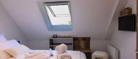 Fer et planche à repasser, Wi-Fi, draps fournis