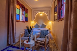Double Room | Desk, laptop workspace, iron/ironing board, free WiFi