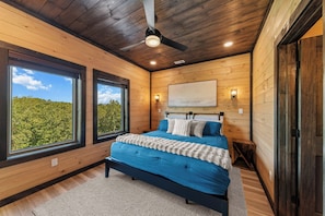 5 bedrooms, iron/ironing board, travel cot, free WiFi