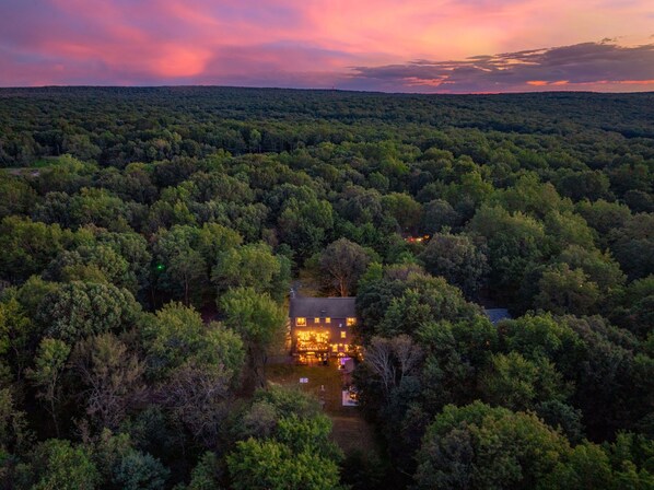 Exterior - PocoPop Cabin (Albrightsville)