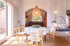 Dining - Country House 'Can Jasmin' with Mountain View, Wi-Fi and Air Conditioning (Sant Llorenç Des Cardassar)