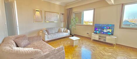 Ropa de cama de alta calidad y minibar