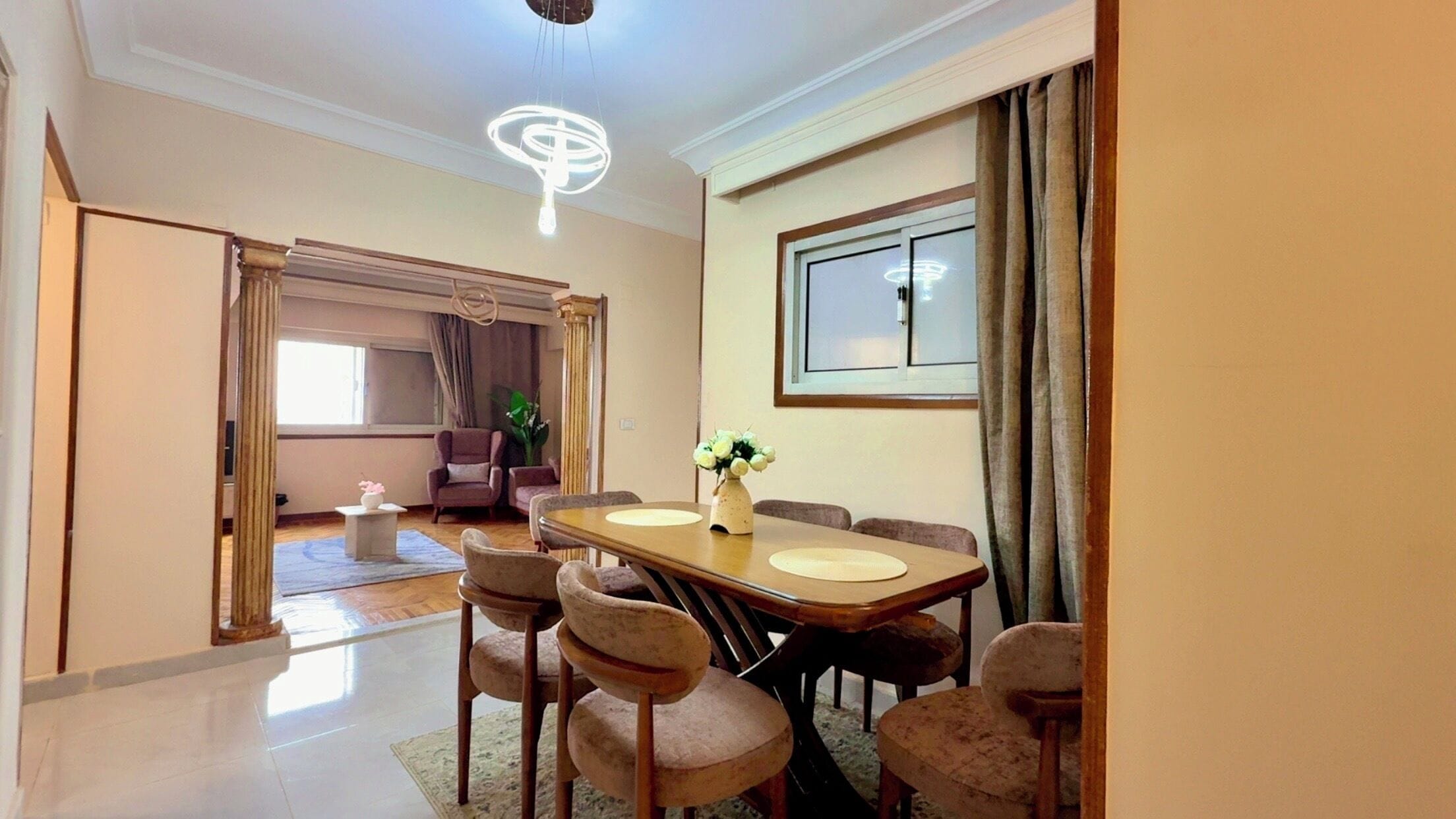 บริเวณภายนอก