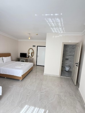 Standard Triple Room, Balcony | Laptop workspace, free WiFi