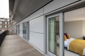 Penthouse Two Bedroom Apartment | Terrace/patio