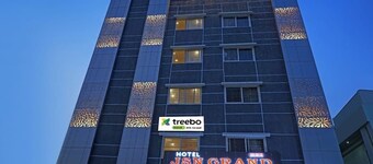 HOTEL JSN GRAND