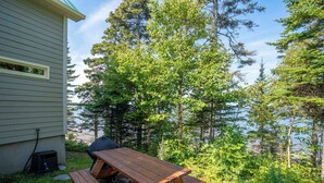 Unclassified image, 5 of 53, button - Spa, Nature & Comfort | Chalet LRioux (Trois-Pistoles)