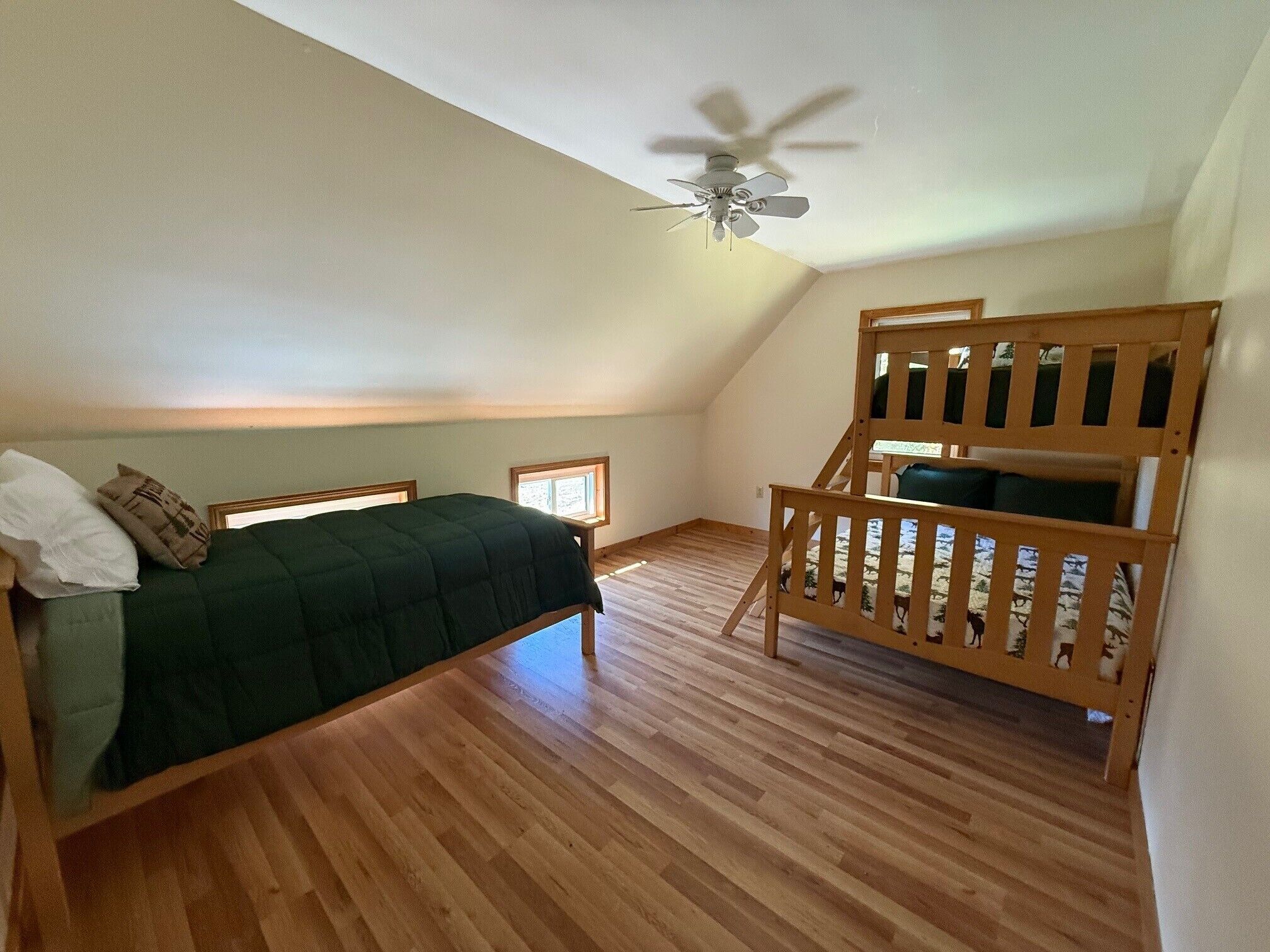 3 habitaciones, internet y ropa de cama 