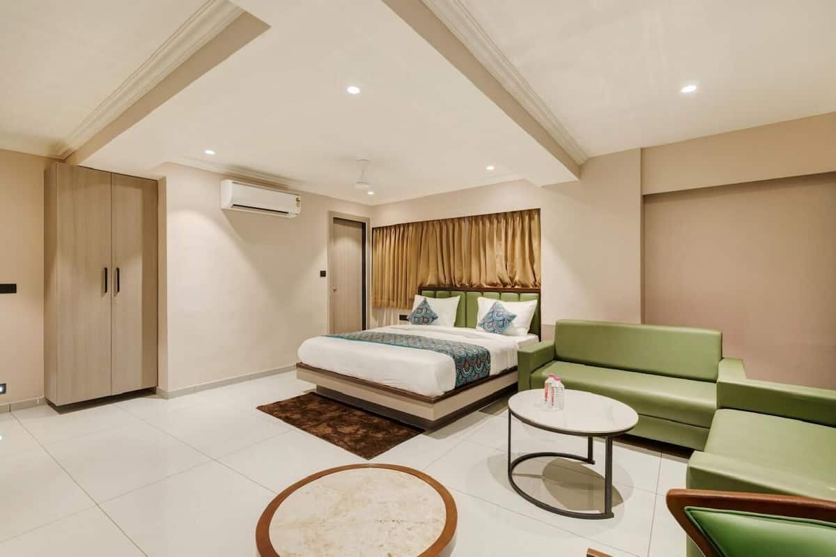 Luxury Room, 1 King Bed | Free WiFi