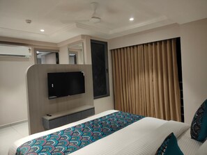 Deluxe Double Room | Free WiFi