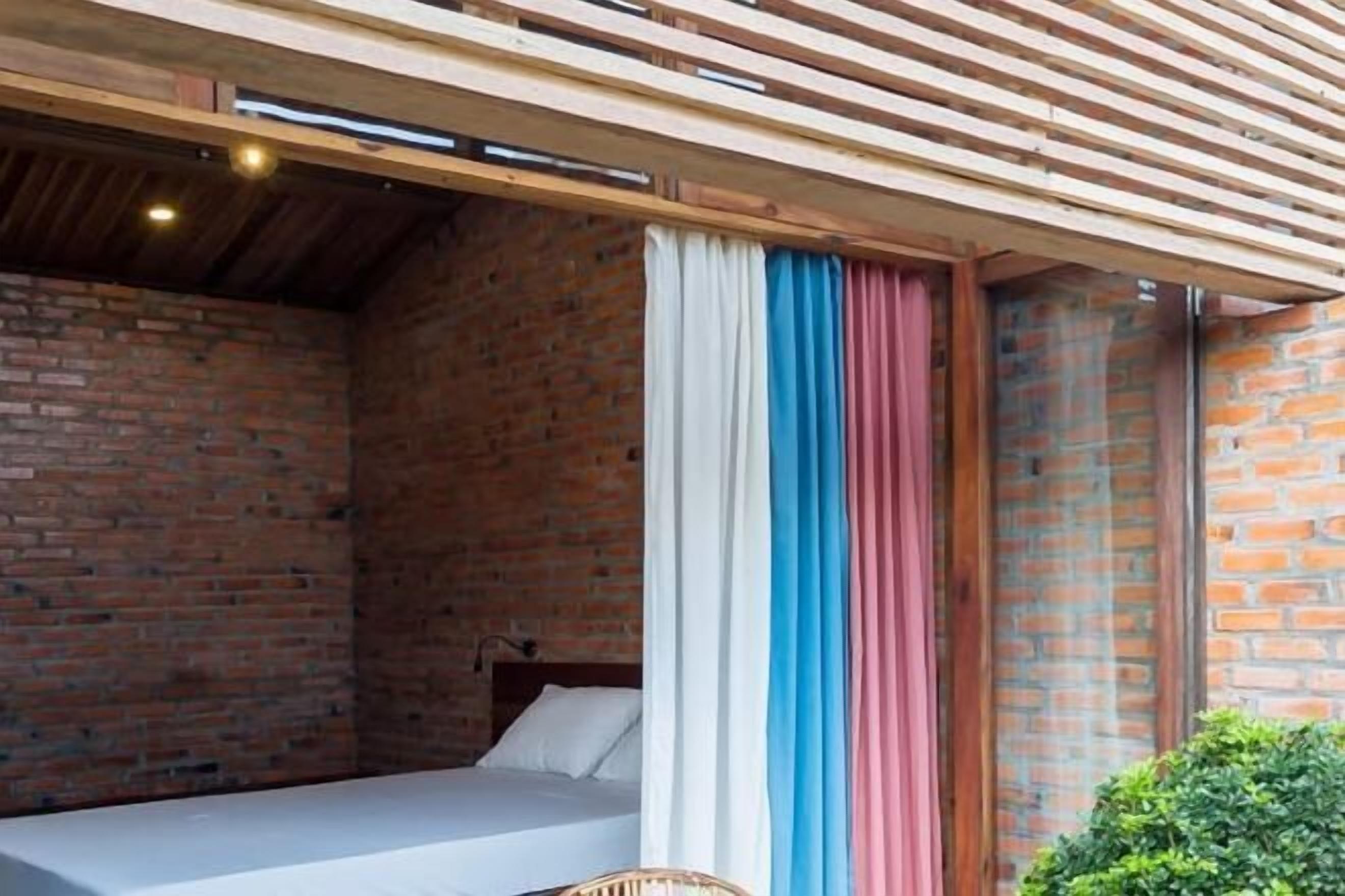 Fer et planche à repasser, Wi-Fi gratuit