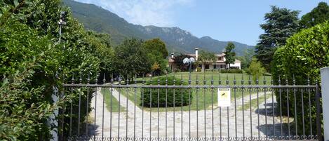 Lối vào nơi lưu trú