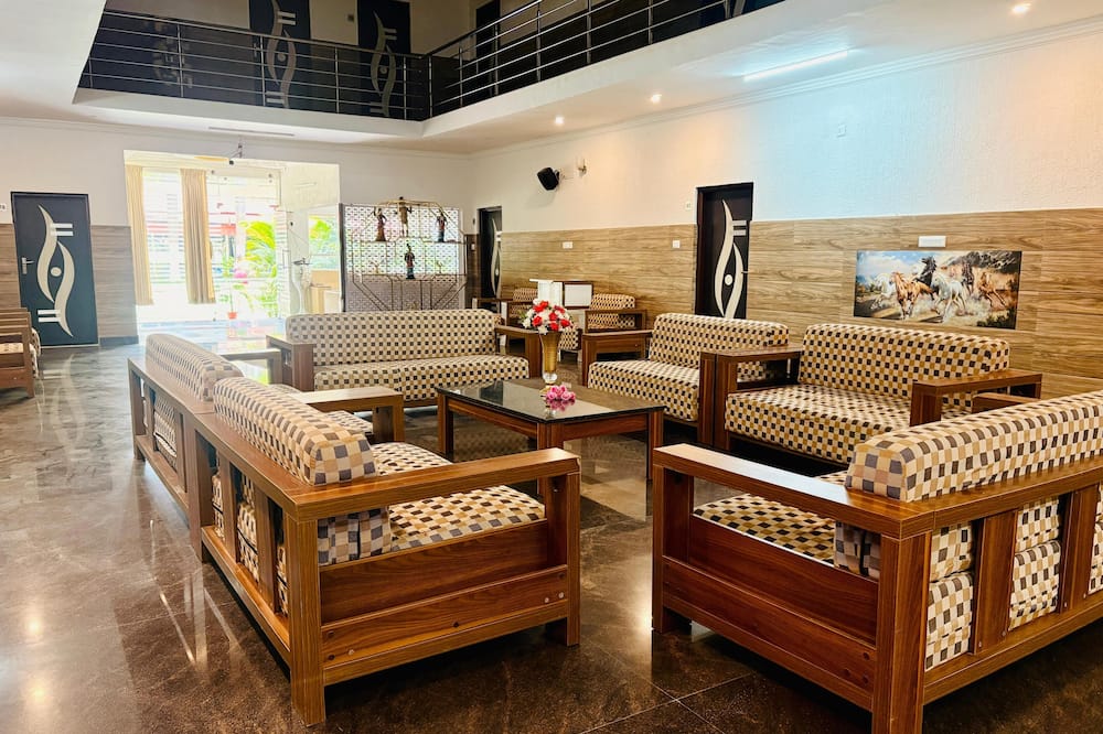Golden Farms Resorts