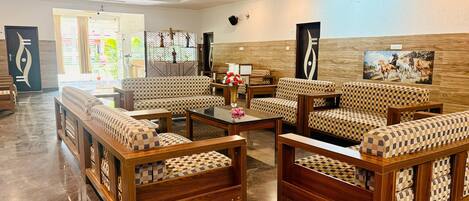 Fer et planche à repasser