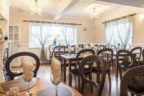 Restaurant - Ty Glyndwr Hotel Bangor (Bangor)