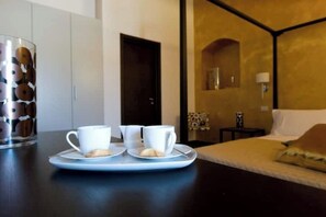 アイロン / アイロン台、WiFi、ベッドシーツ