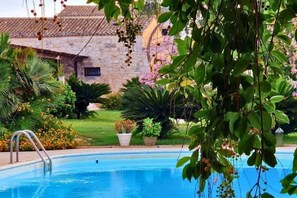 Pool - Torre Dantona-bedroom apartment with small beam (sq. m. 37) (Marina di Modica)