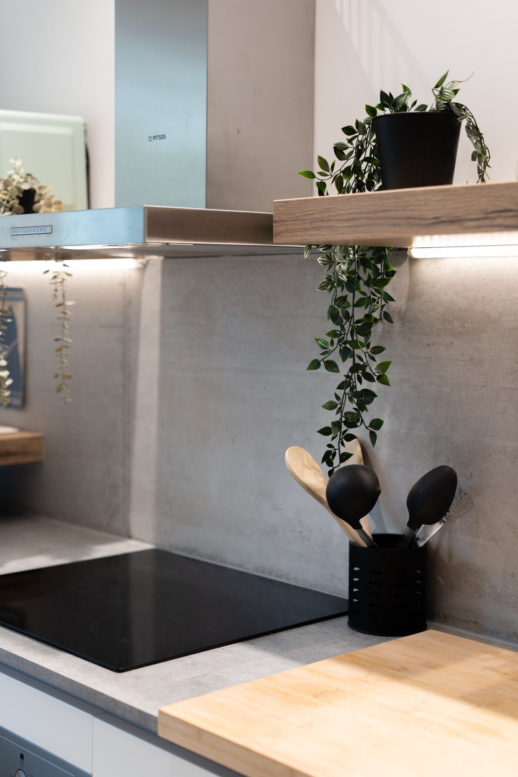 Refrigerador, microondas, horno y lavavajillas 