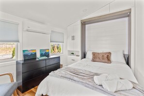 Iron/ironing board, travel cot, WiFi, bed sheets