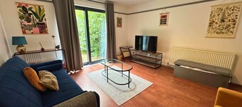 1BDR Garden Retreat | Rustic Kitchen | Free WiFi