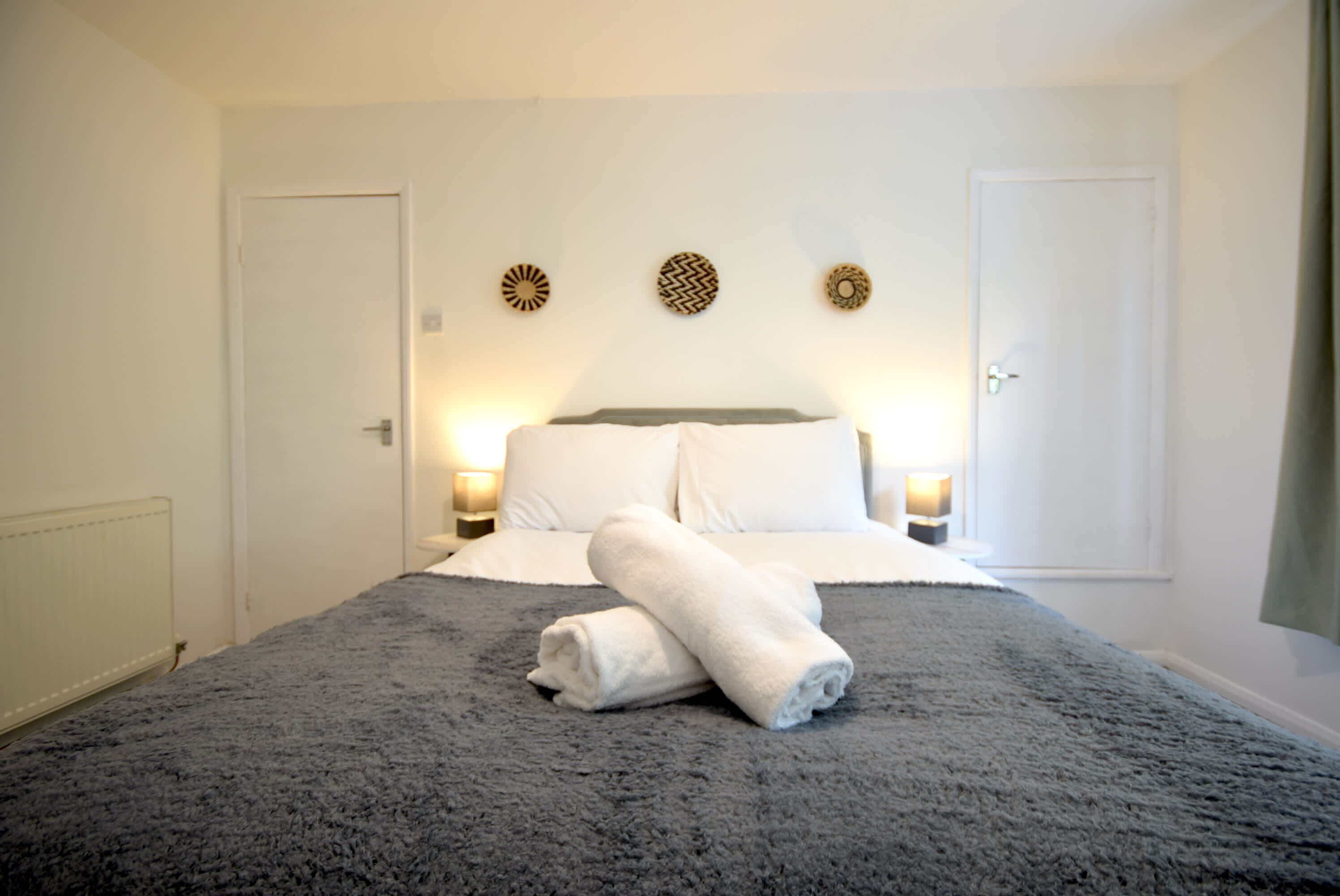 1 bedroom, iron/ironing board, Internet, bed sheets