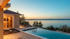 A heated pool - Villa Silvana by Villas Guide (Blato)