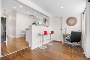 Interior - Relax in Redan Summar (Redan)