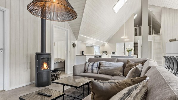 Fireplace, table football, ping pong