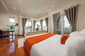 3 bedrooms, iron/ironing board, free WiFi