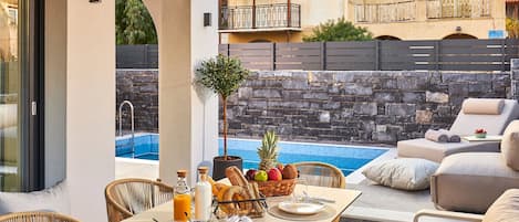 Villa | 2 bedrooms, soundproofing