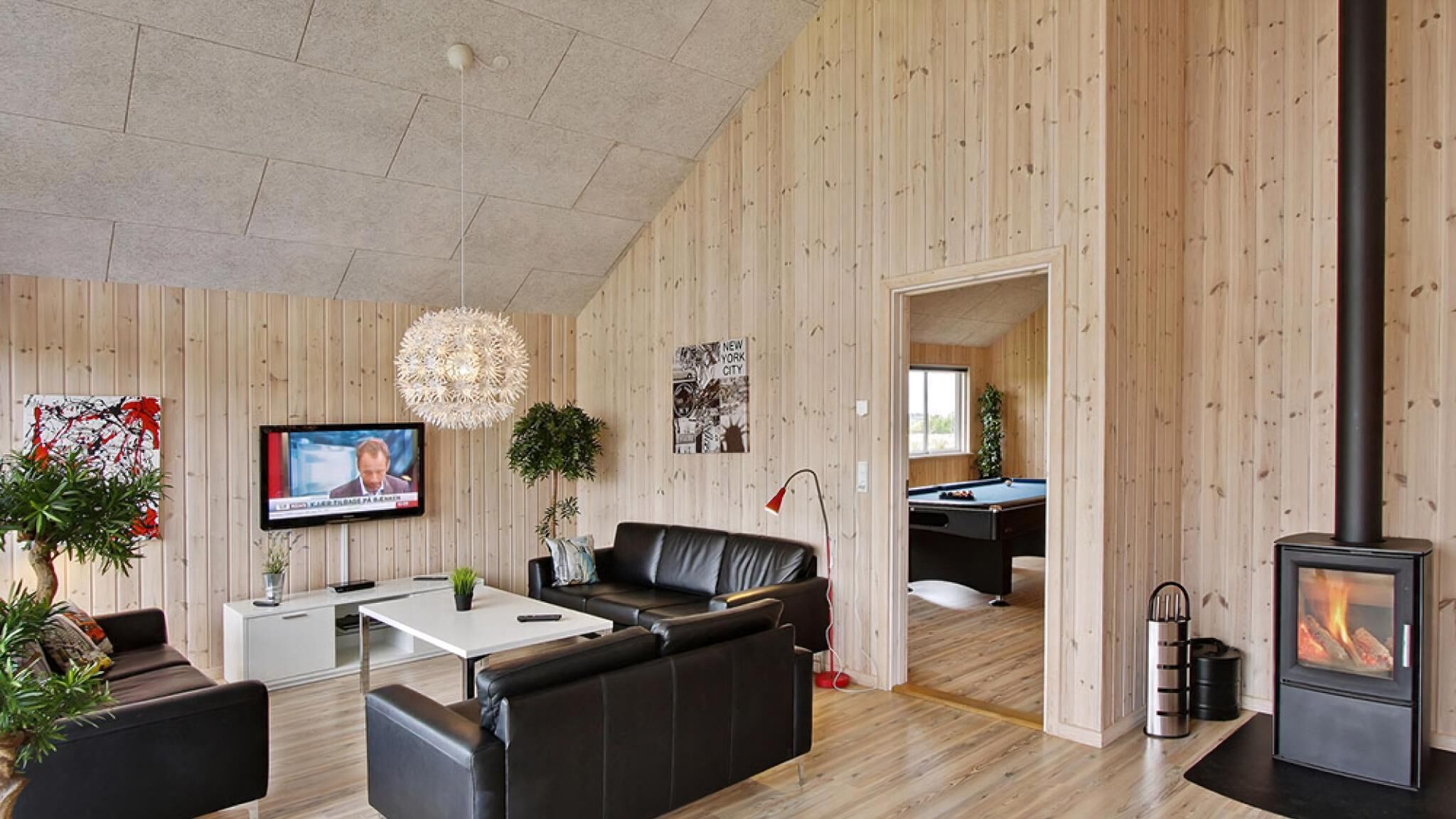 Chimenea, futbolito y tenis de mesa 