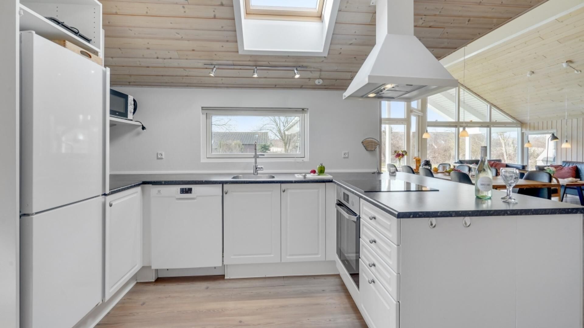 冰箱、烤箱、炉灶、茶具/咖啡用具