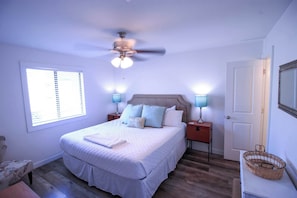 WiFi, bed sheets - Bayview Freedom Summa (Orange Beach)