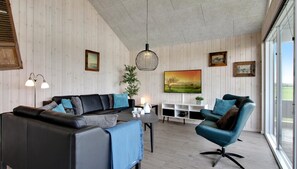 TV, fireplace, table football, ping pong