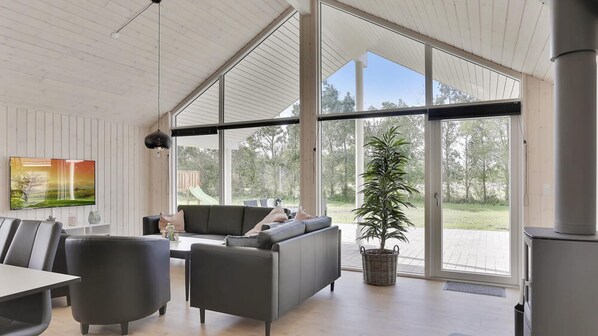 Fireplace, foosball, table tennis