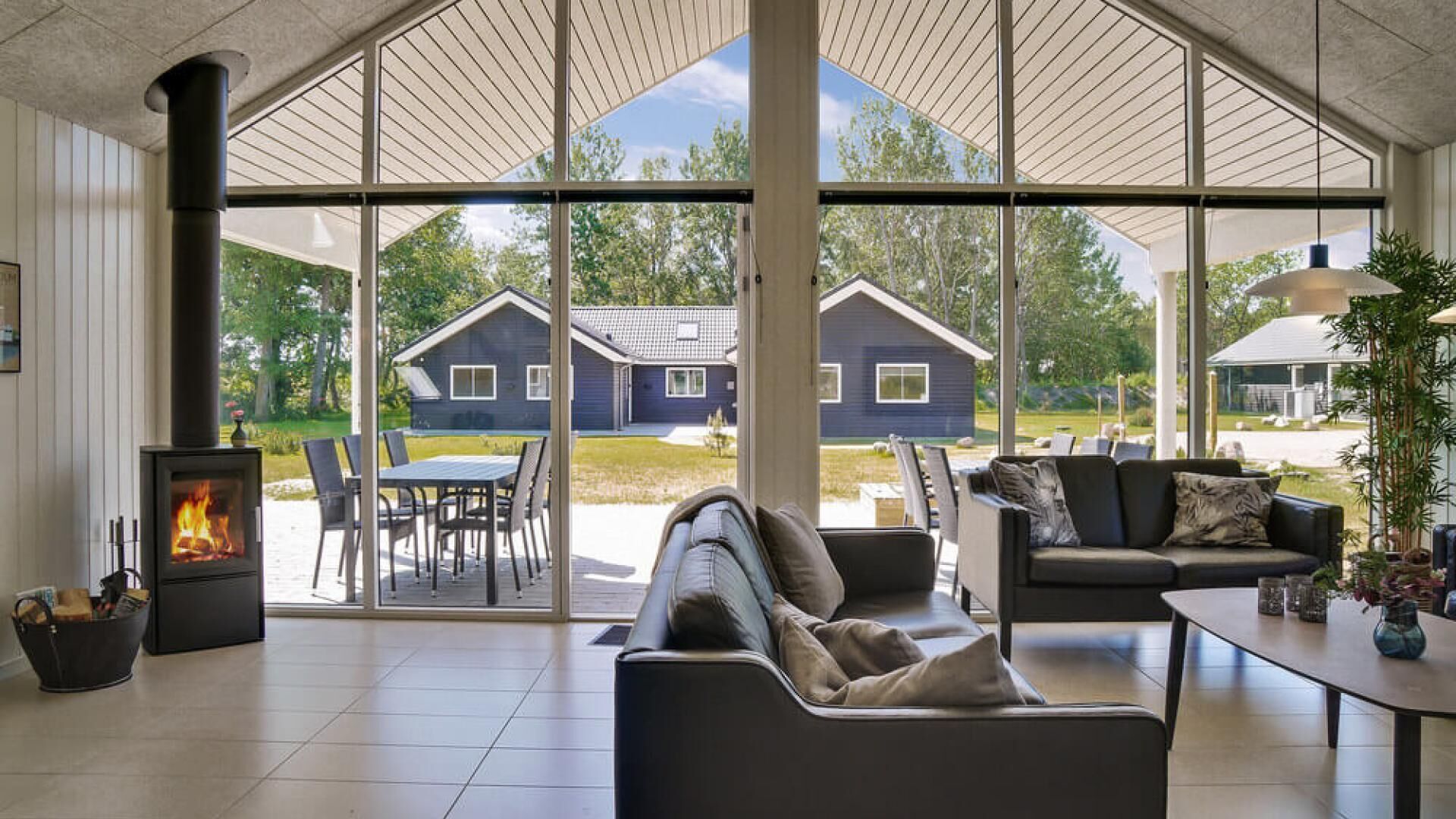 Takka, pöytäjalkapallopöytä, pöytätennispöytä