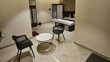 Superior Studio Suite, Balcony, City View | Iron/ironing board, free WiFi