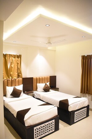 مكواة/لوح كي وواي فاي مجانًا