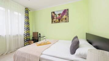 2 bedrooms, iron/ironing board, travel crib, WiFi